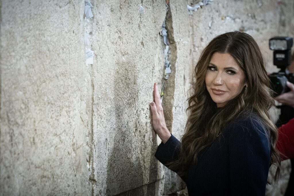 Netanyahu meets with Noem, Jacky Rosen in Jerusalem