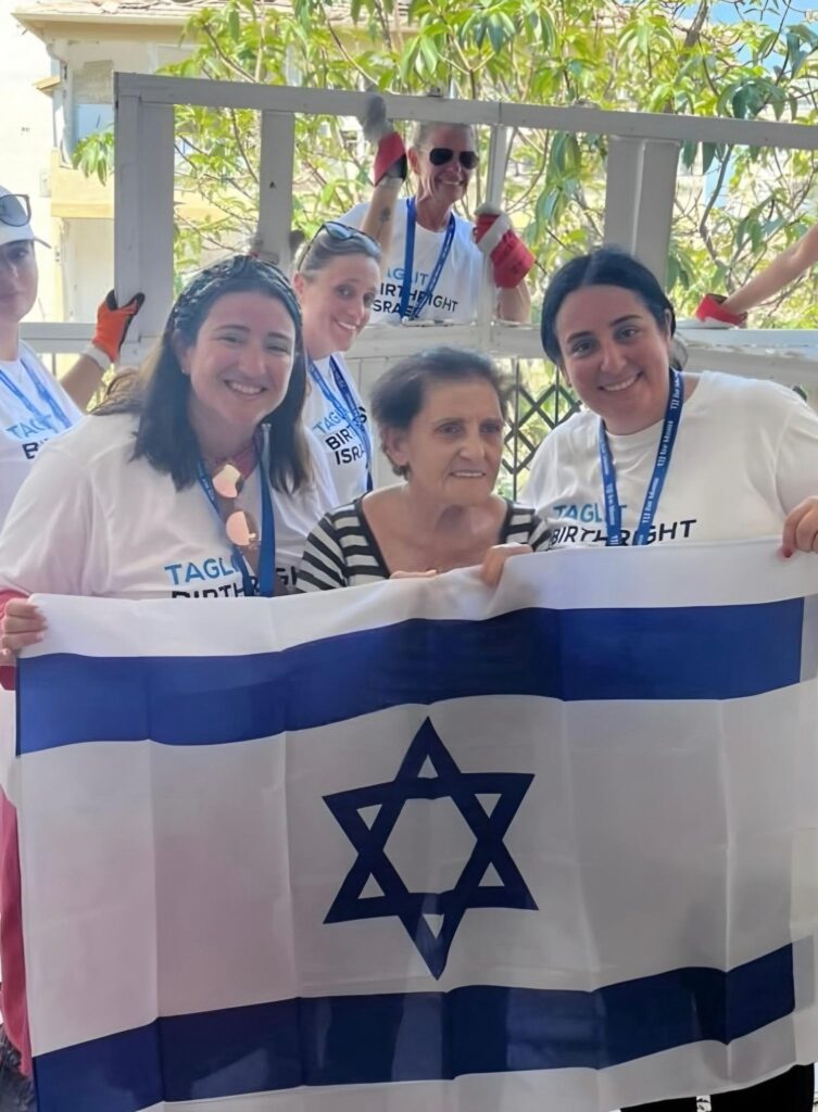 An American Hug In A Bat Yam Apartment