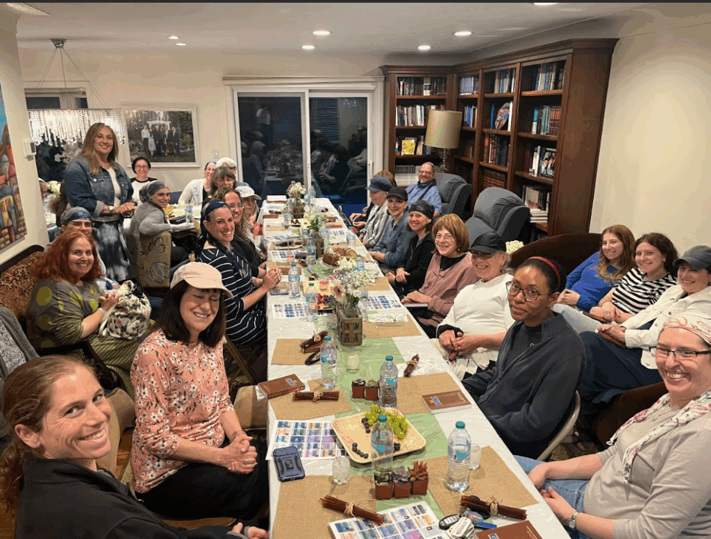 The OU Women’s Initiative Awards Grants For Creative Tehillim Programming Nationwide