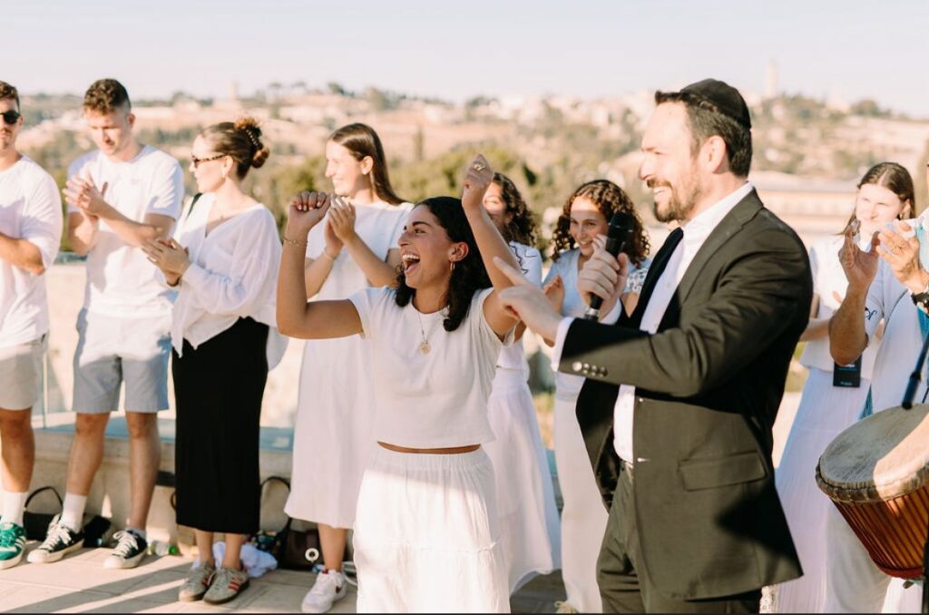 Oceanside Grad Celebrates Birthright Bat Mitzvah