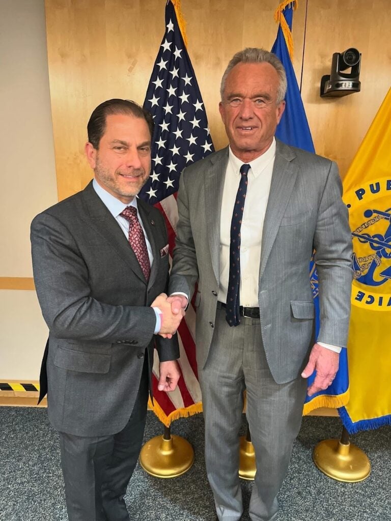 Assemblyman Brown Meets With RFK Jr. And Dr. Oz To Advance Health Care Reform Agenda