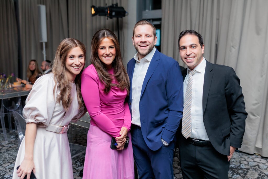 A Record Crowd Celebrates 25 Years at the Shulamith Annual Dinner